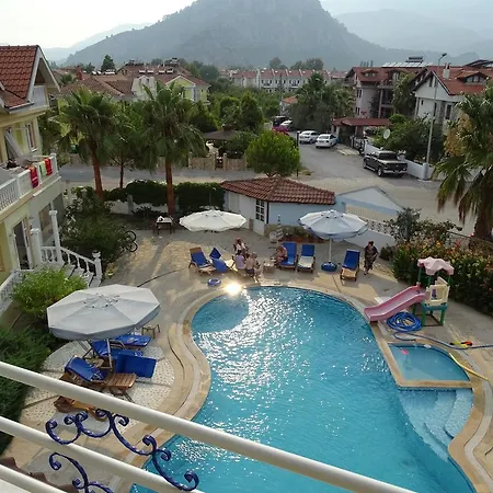 Mavikosk Aparthotel