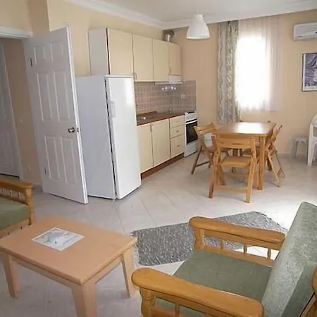 마비코스크 아파트호텔 4*