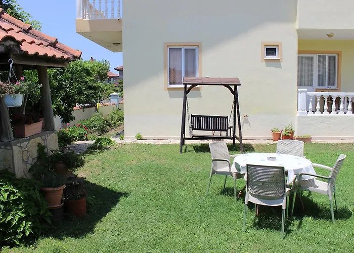 Mavikosk Aparthotel 4*