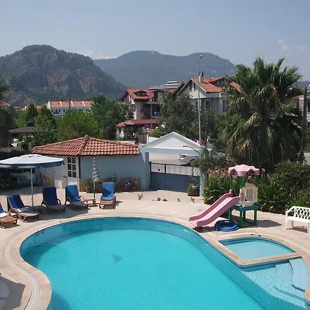 Mavikosk 4* داليان