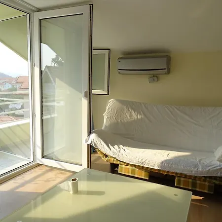 Апарт-отель Mavikosk